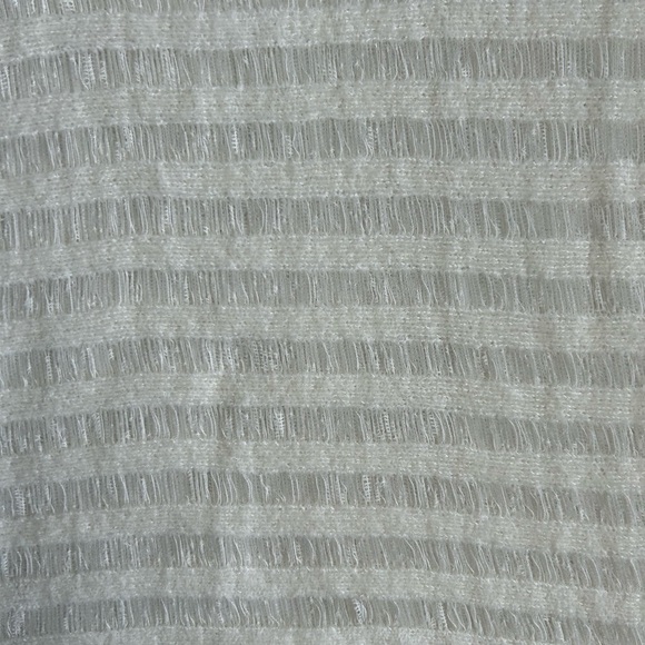 One Grey Day Revolve Women’s Ivory Loose Knit Long Sleeve Sweater Top Small - Picture 9 of 10